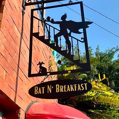 Pousada Bat N Breakfast No Beco Do Batman São Paulo Exterior foto